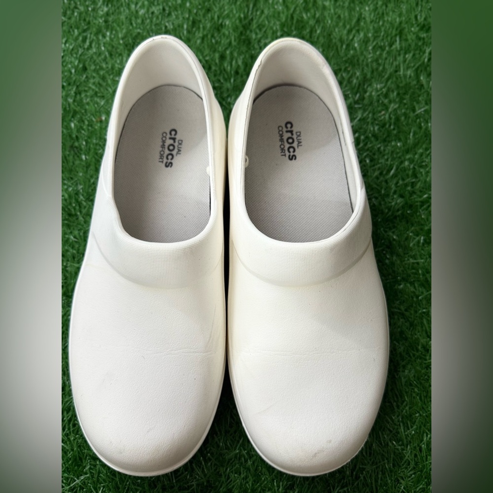Crocs Women’s Chef shoes‎ size 8